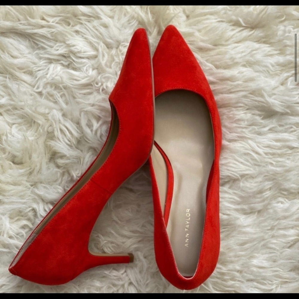Ann Taylor Kitten Heels